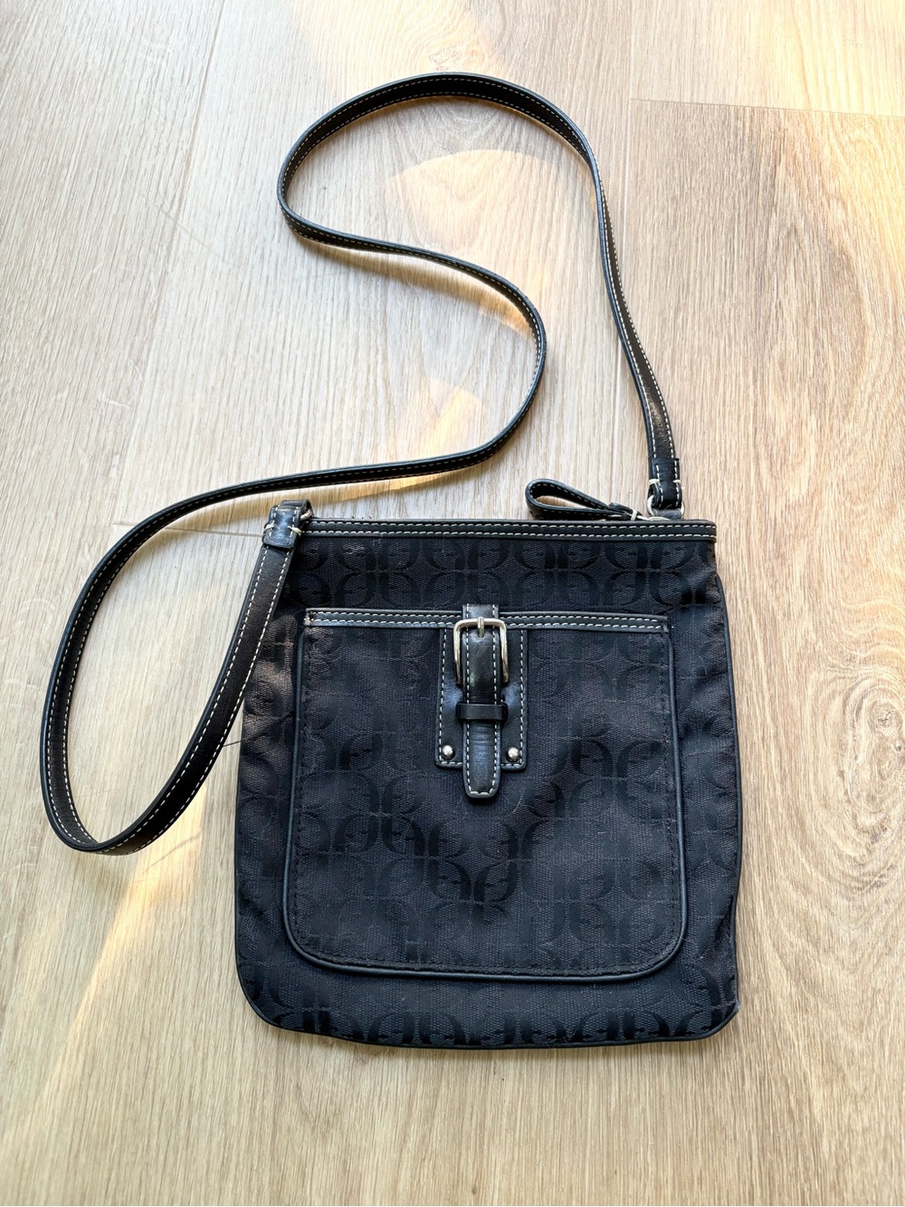 Fossil Women Crossbody Bag Classic Style Black Color